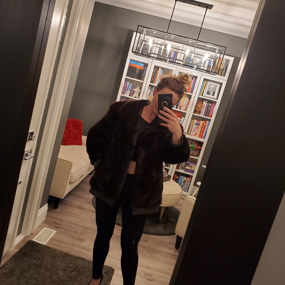 Vintage Fur Coat - Picture 4 of 6